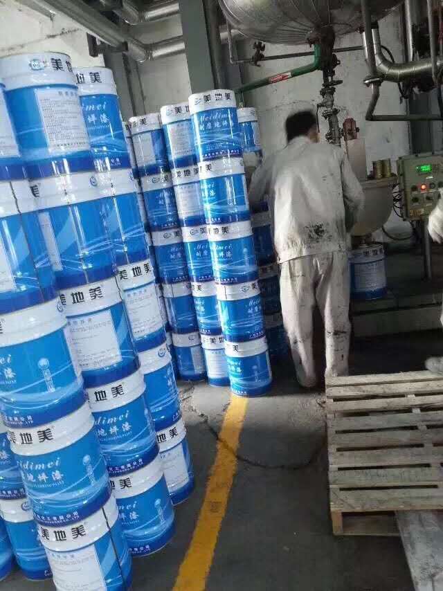 貴陽(yáng)地坪漆施工廠家如何應(yīng)對(duì)趕工期的客戶？